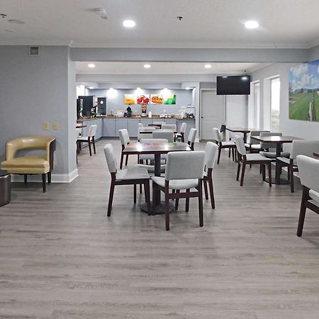Quality Inn Colchester - Burlington Zewnętrze zdjęcie